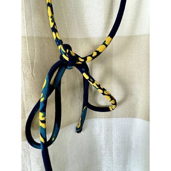 J. Crew Navy Blue Floral Long Sleeve Wrap Blouse Sz 6 EUC // office / dressy - Picture 11 of 11